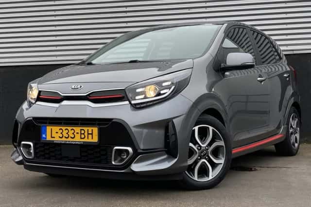 Kia Picanto (2021) thumbnail 2
