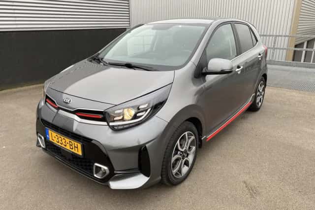 Kia Picanto (2021) thumbnail 3