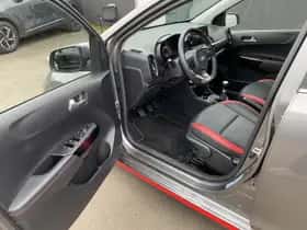Kia Picanto (2021) thumbnail 22