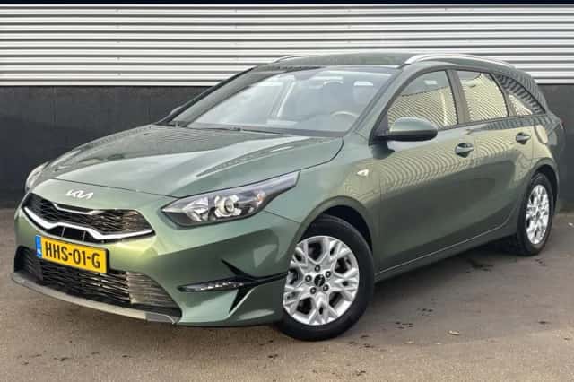 Kia Ceed Sportswagon (2025) thumbnail 1