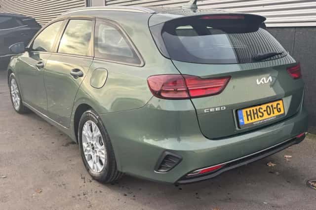 Kia Ceed Sportswagon (2025) thumbnail 3