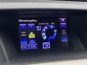 Lexus RX (2013) thumbnail 67