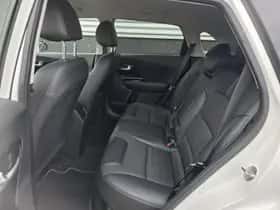 Kia Niro (2020) thumbnail 15