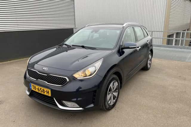 Kia Niro (2018) thumbnail 3