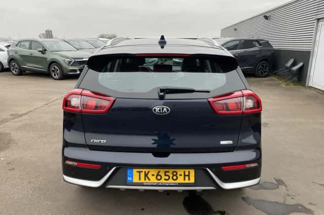 Kia Niro (2018) thumbnail 6