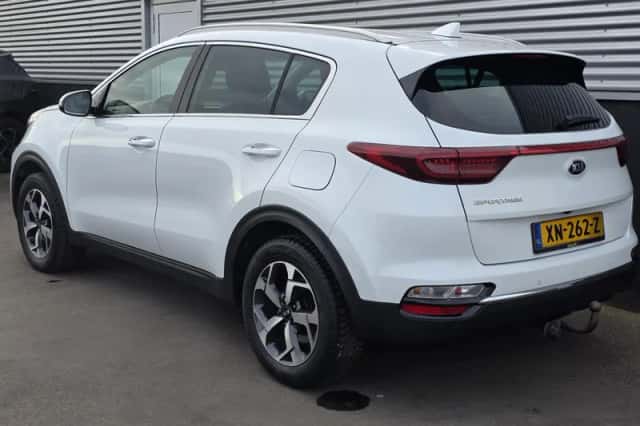Kia Sportage (2019) thumbnail 5