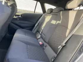 Toyota Corolla (2023) thumbnail 17