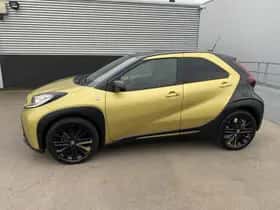 Toyota Aygo (2023) thumbnail 3