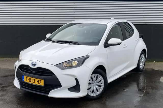 Toyota Yaris (2023) thumbnail 1