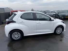 Toyota Yaris (2023) thumbnail 7