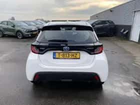 Toyota Yaris (2023) thumbnail 9