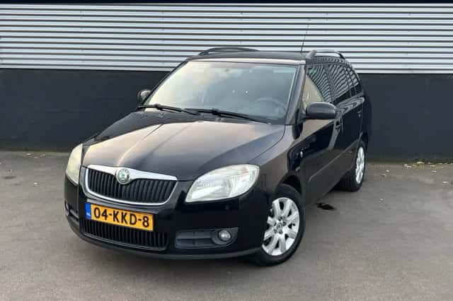 Škoda Fabia (2010) thumbnail 1
