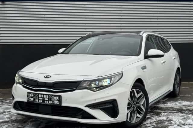 Kia Optima (2019) thumbnail 1