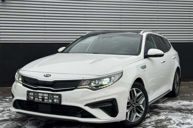 Kia Optima (2019) thumbnail 2
