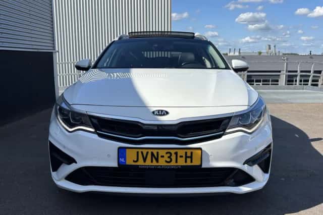 Kia Optima (2019) thumbnail 5