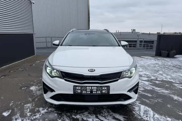 Kia Optima (2019) thumbnail 5