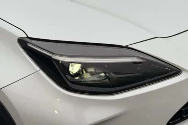 Toyota Yaris Cross (2022) thumbnail 3