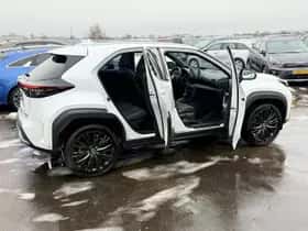 Toyota Yaris Cross (2022) thumbnail 9