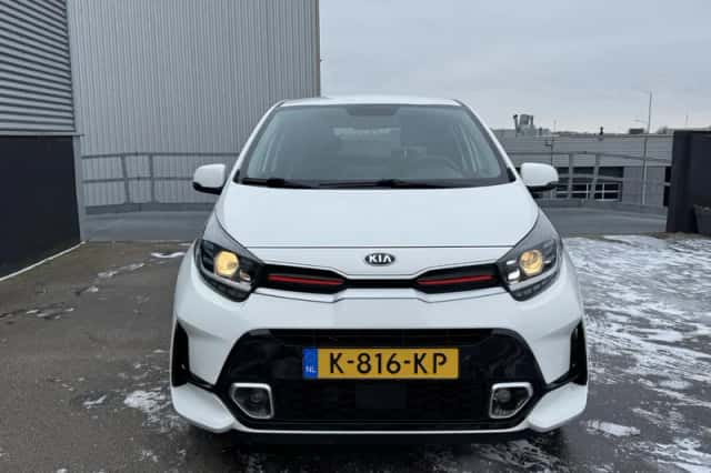 Kia Picanto (2021) thumbnail 2