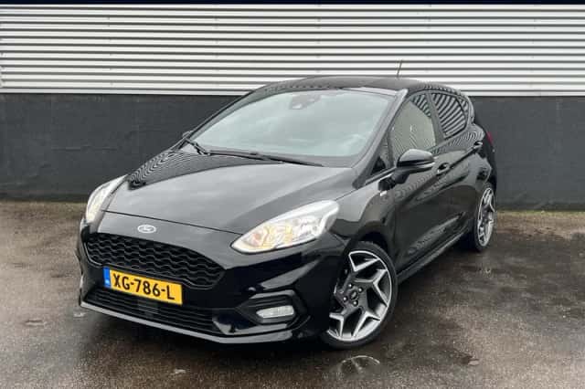 Ford Fiesta (2018) thumbnail 1