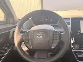 Toyota bZ4X (2025) thumbnail 25