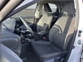 Toyota Yaris (2021) thumbnail 14