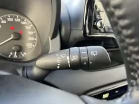Toyota Yaris (2021) thumbnail 23