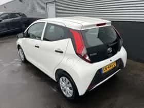 Toyota Aygo (2019) thumbnail 11