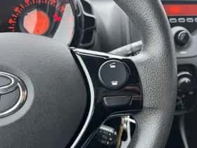 Toyota Aygo (2019) thumbnail 19