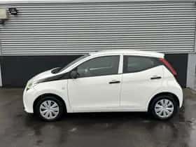 Toyota Aygo (2019) thumbnail 3