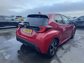 Toyota Yaris (2024) thumbnail 8