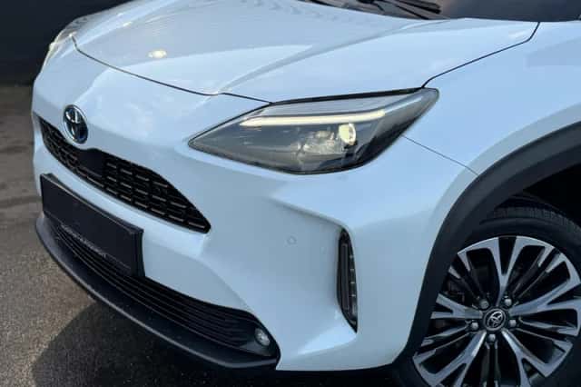 Toyota Yaris Cross (2022) thumbnail 4