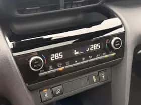 Toyota Yaris Cross (2022) thumbnail 35