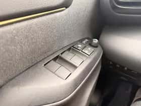 Toyota Yaris Cross (2022) thumbnail 56