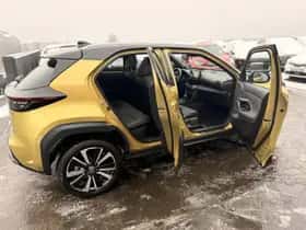 Toyota Yaris Cross (2022) thumbnail 8