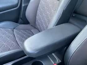 Toyota Yaris Cross (2022) thumbnail 36