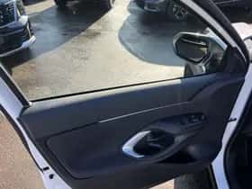 Toyota Yaris Cross (2024) thumbnail 18