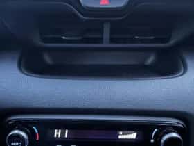 Toyota Yaris (2022) thumbnail 31