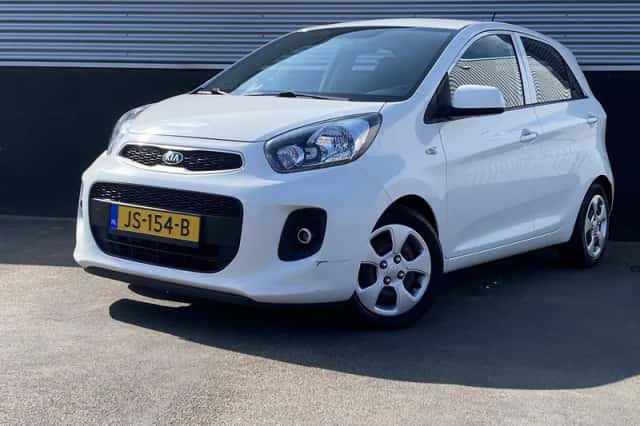 Kia Picanto (2016) thumbnail 2