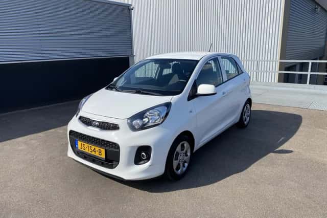Kia Picanto (2016) thumbnail 3