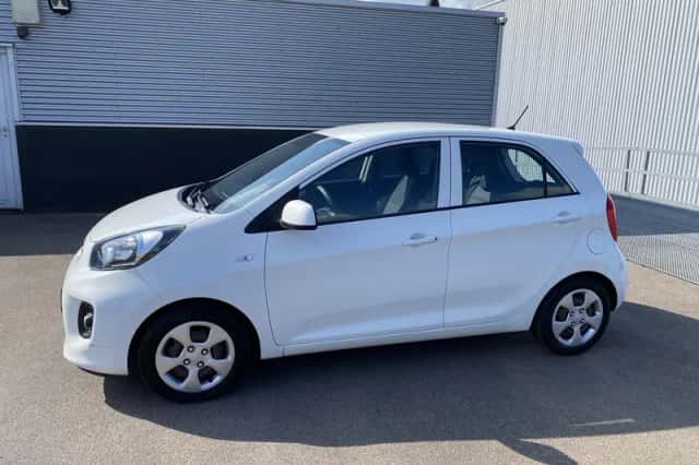 Kia Picanto (2016) thumbnail 4
