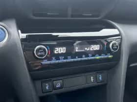 Toyota Yaris Cross (2022) thumbnail 34