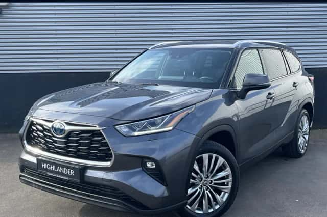 Toyota Highlander (2024) thumbnail 1