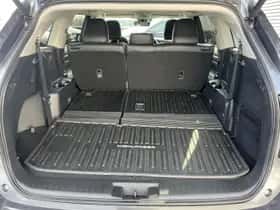 Toyota Highlander (2024) thumbnail 15