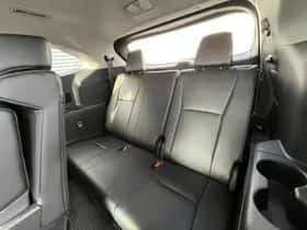 Toyota Highlander (2024) thumbnail 24