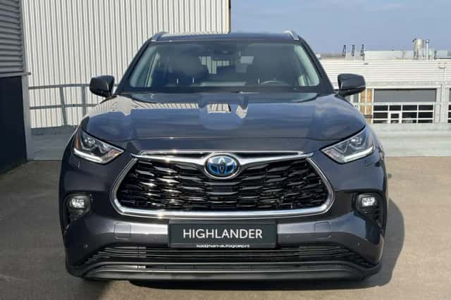 Toyota Highlander (2024) thumbnail 5