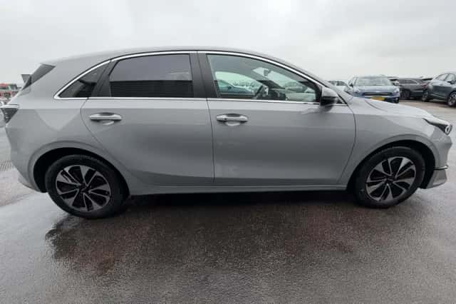Kia Ceed (2025) thumbnail 6