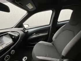 Toyota Aygo (2024) thumbnail 37