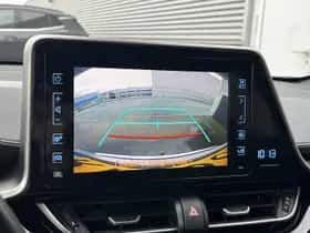 Toyota C-HR (2018) thumbnail 19