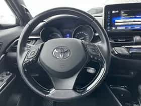 Toyota C-HR (2018) thumbnail 25